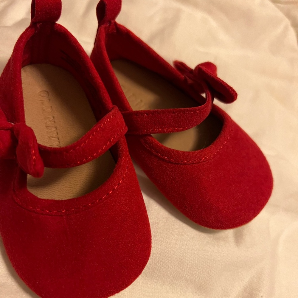 Red baby shoes